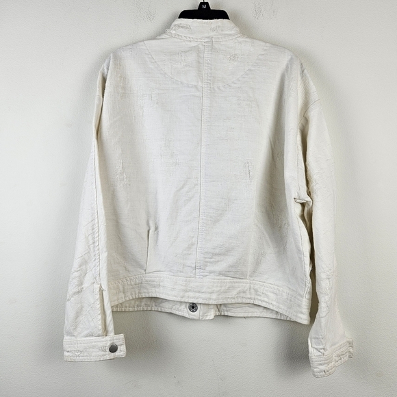 Free People OB407552 White Distressed Tennis Denim Jacket M Oversized Boho - Picture 7 of 9